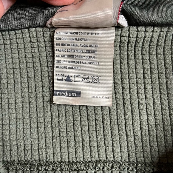 Avalanche cold weather layer. Medium. Sage green. - Picture 9 of 11